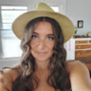 Meet your Posher, Jenna